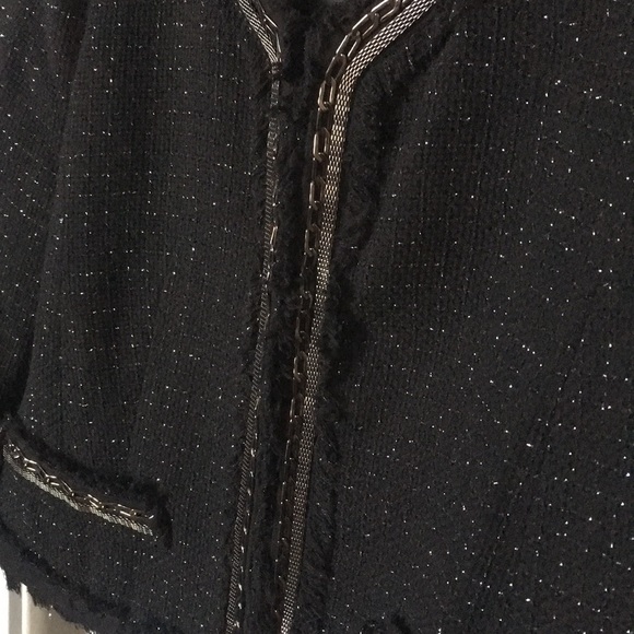 Plastic Island blazer, looks Chanel - Picture 6 of 11